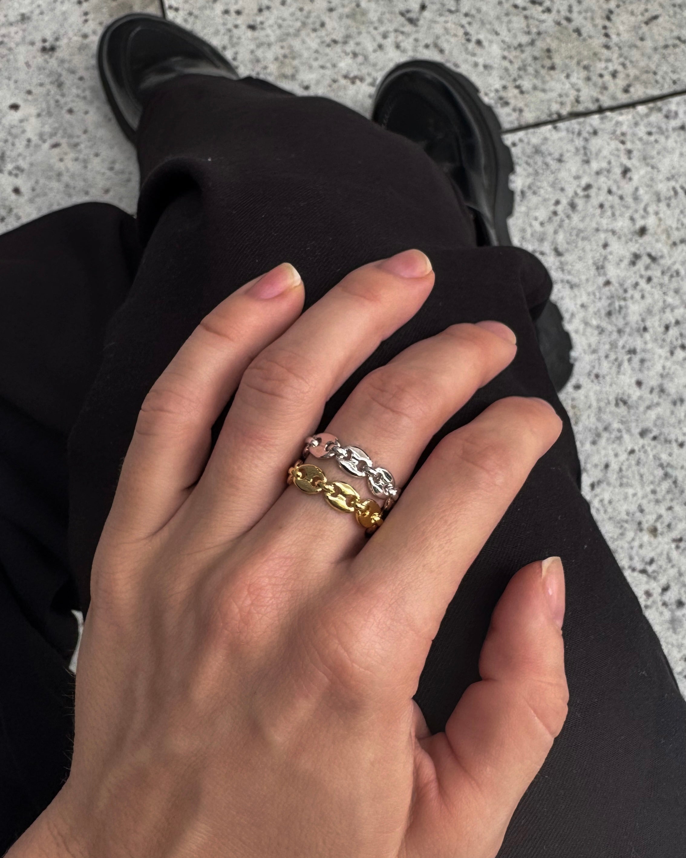 Anel Ajustável Infinity Dourado
