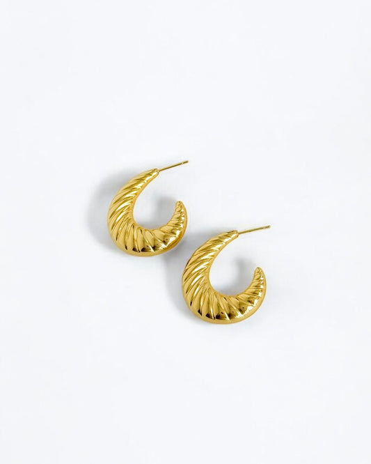 Brinco Argola Croissant Dourado