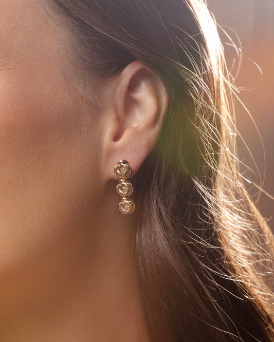 Brinco Flowers Dourado