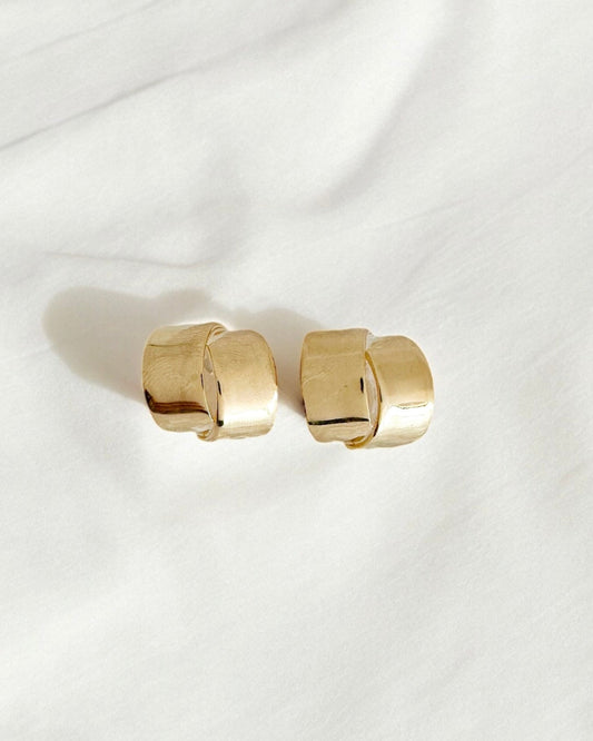 Brinco Isa Dourado